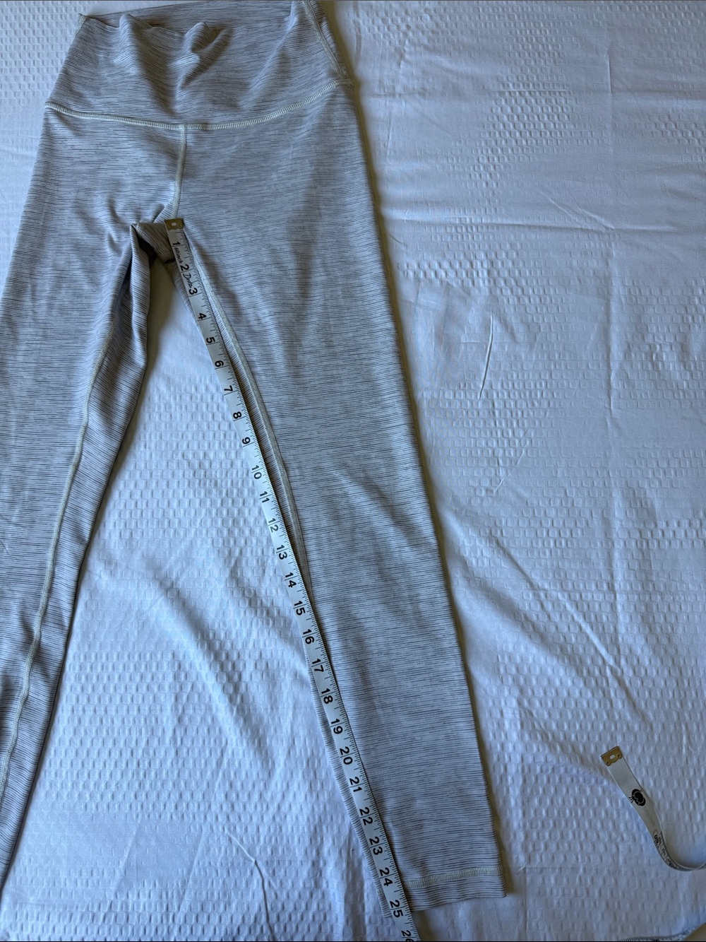 Lululemon Wunder Under Hi-Rise 7/8 Tight *25"
Wee Are From Space Ice Grey Alpine - Picture 6 of 11